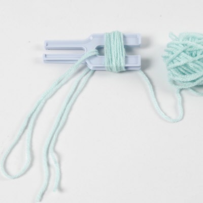 Pompon-Schablone GABEL